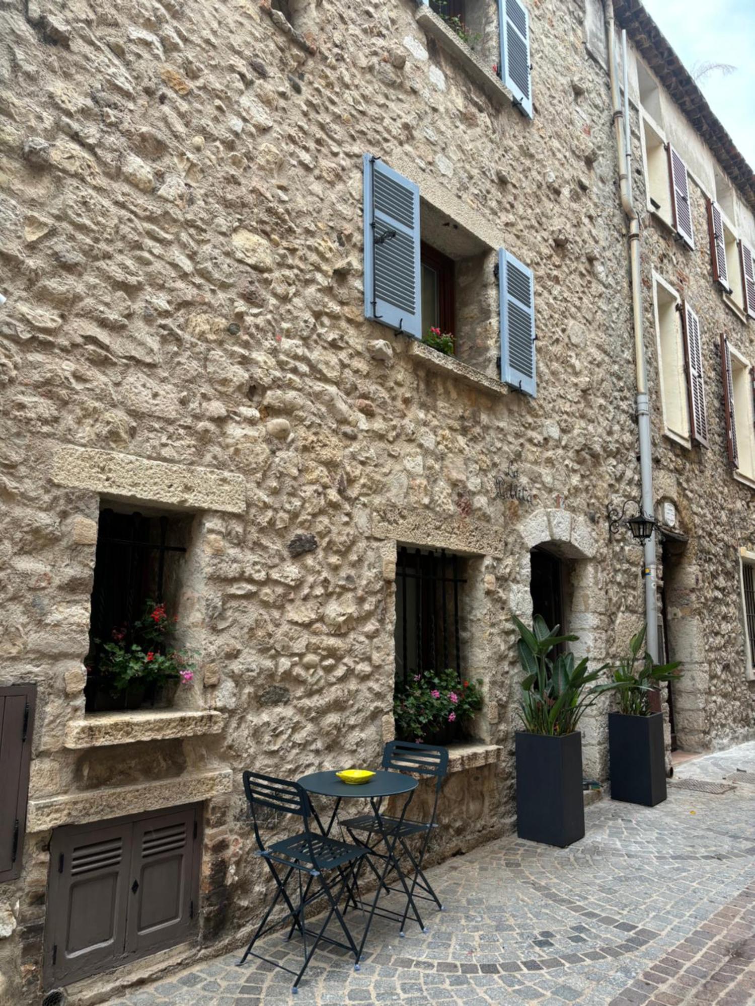 Ferienwohnung La Pablita, Vieil Antibes, Remparts Exterior foto