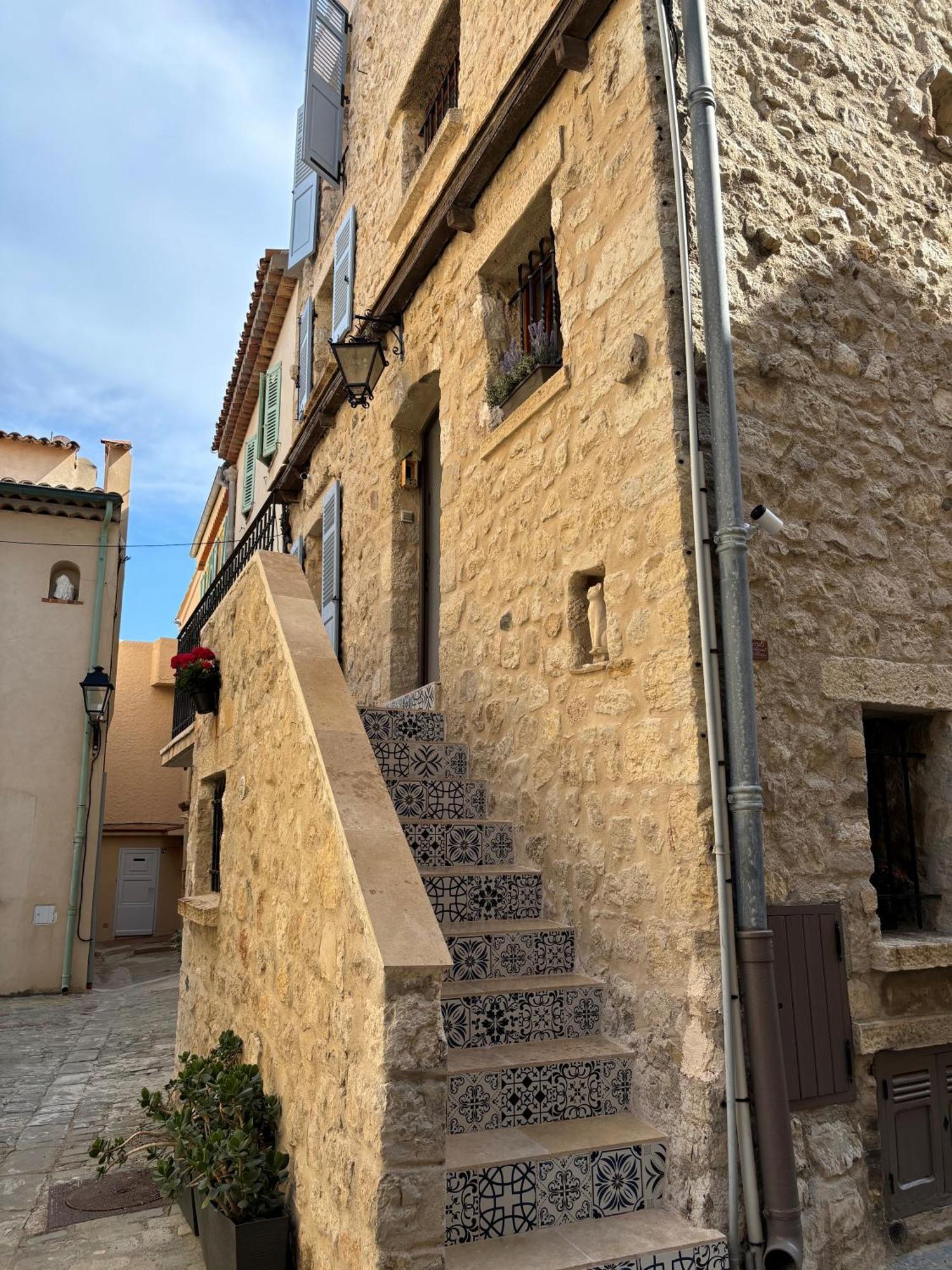 Ferienwohnung La Pablita, Vieil Antibes, Remparts Zimmer foto